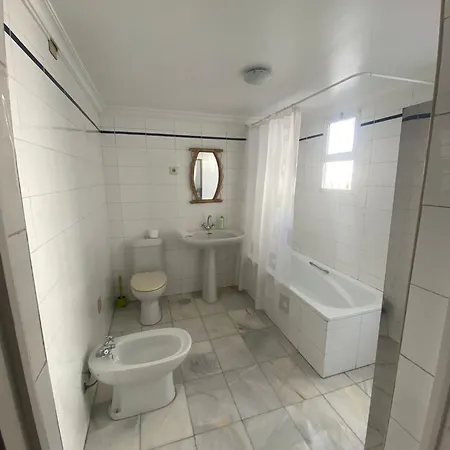 Quarto em Acomodações Particulares Habitación Con Terraza Privada